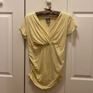 Yellow v-neck nursing top, Oh Baby by Motherhood, Size M.